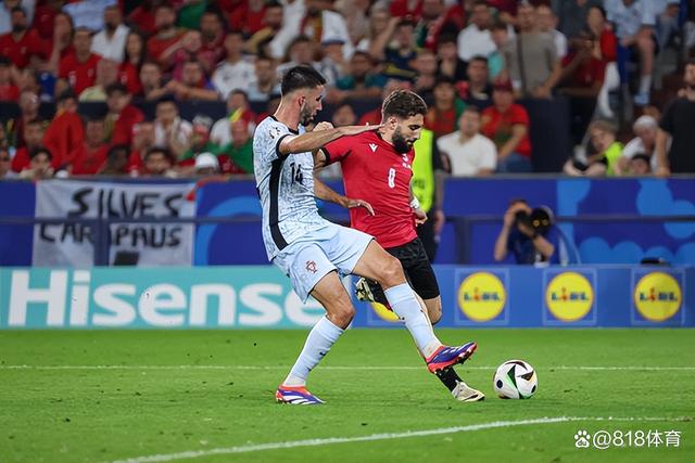 竞博电竞-包含C罗爆冷击败皇家马德里，精彩发挥引爆全场！的词条